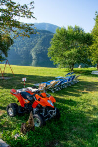 Zona relax del Lago del Corlo - Il Mondo di Fortunato