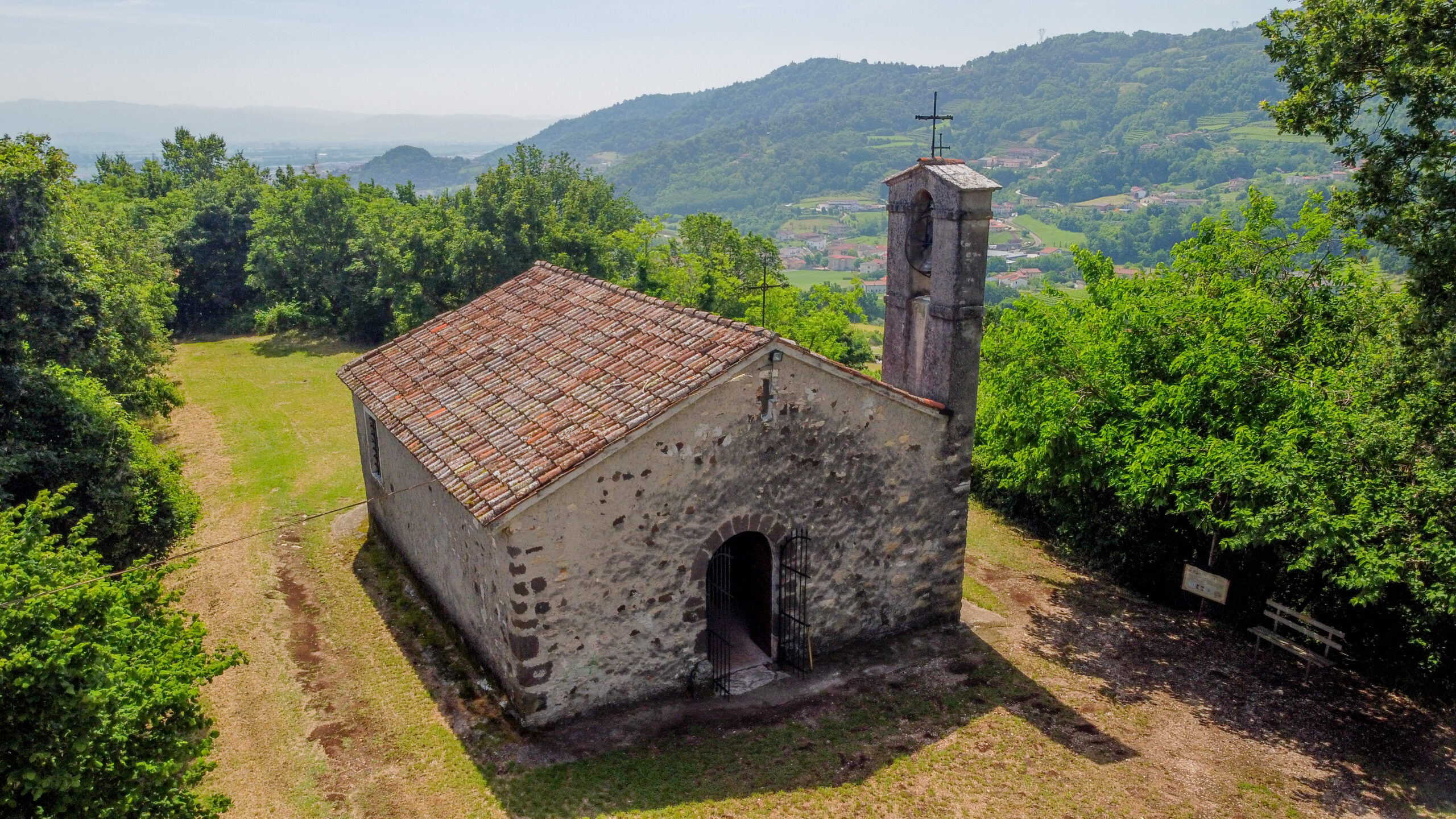 Chiesetta dei Santi Marcello e Sant'Anna - colle Bellimadore a Montorso
