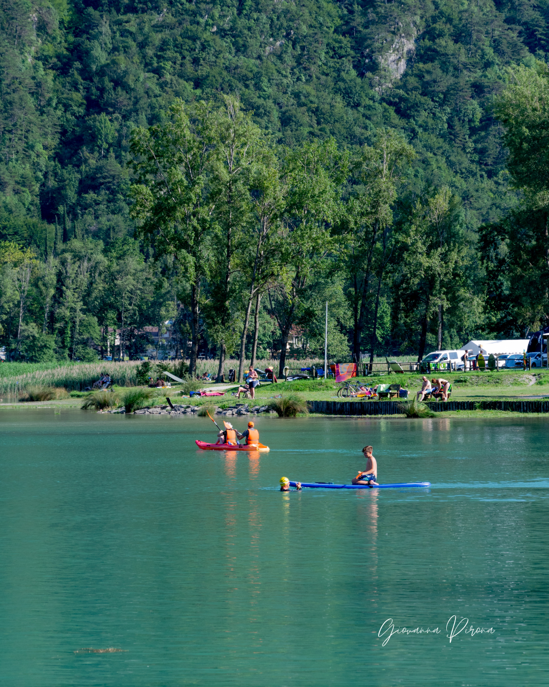 Kayak al Lago di Cavazzo