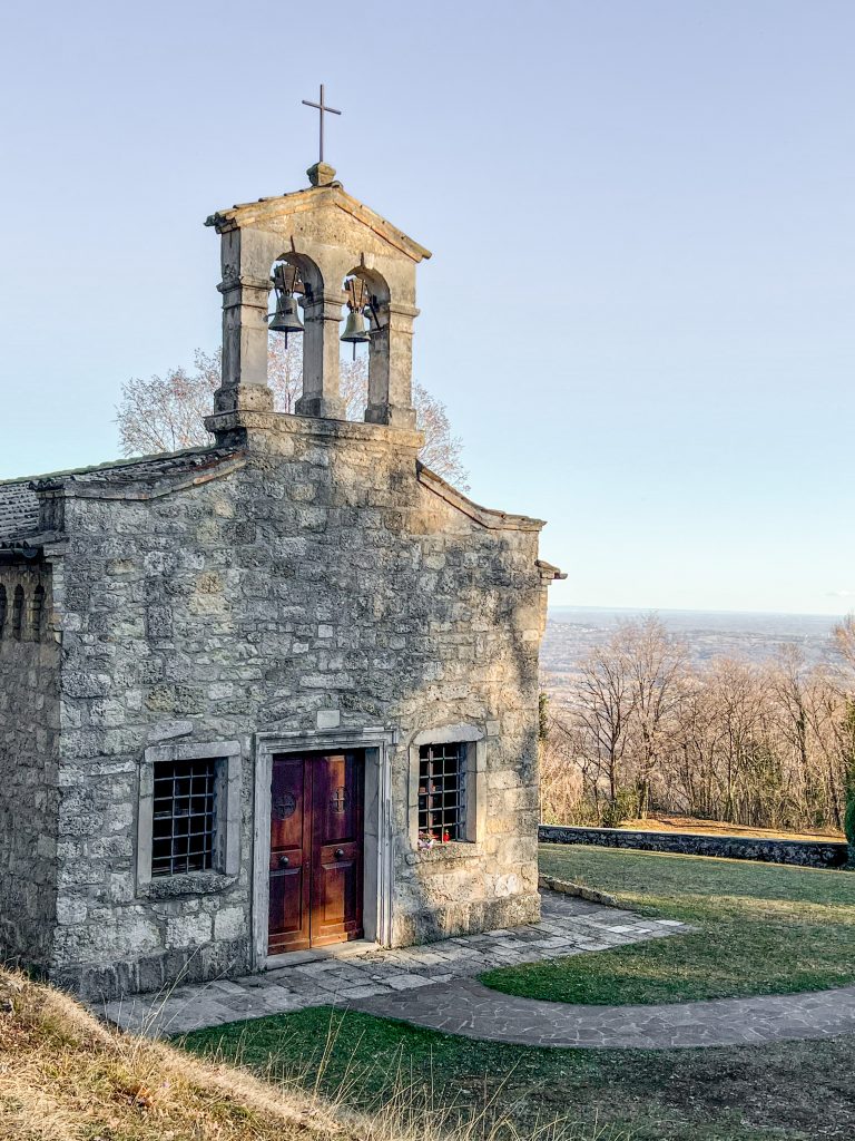 Chiesa di San Giovanni in Monte - Monte Ragogna